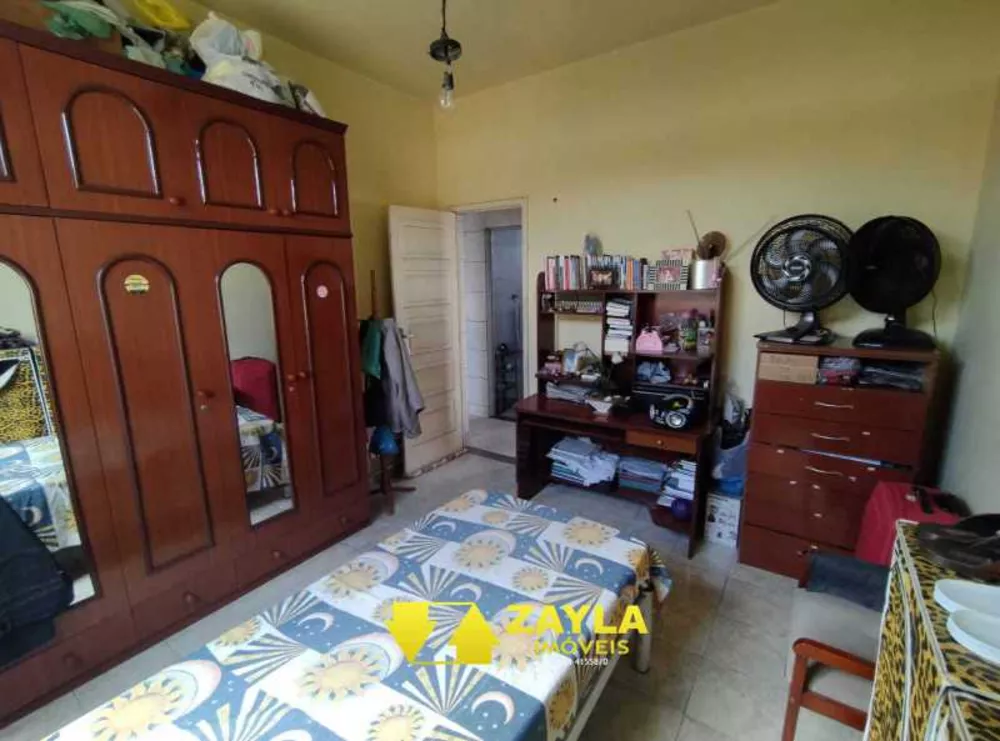 Apartamento à venda com 3 quartos, 180m² - Foto 4