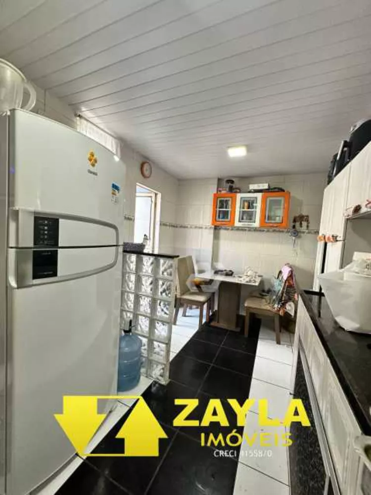 Casa, 6 quartos, 240 m² - Foto 10