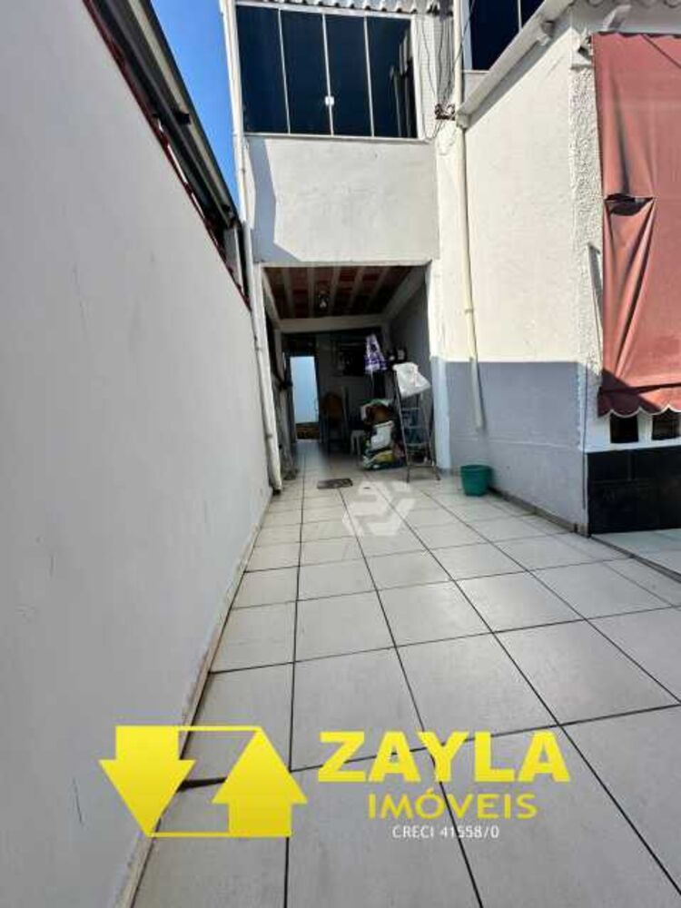 Casa, 6 quartos, 240 m² - Foto 29