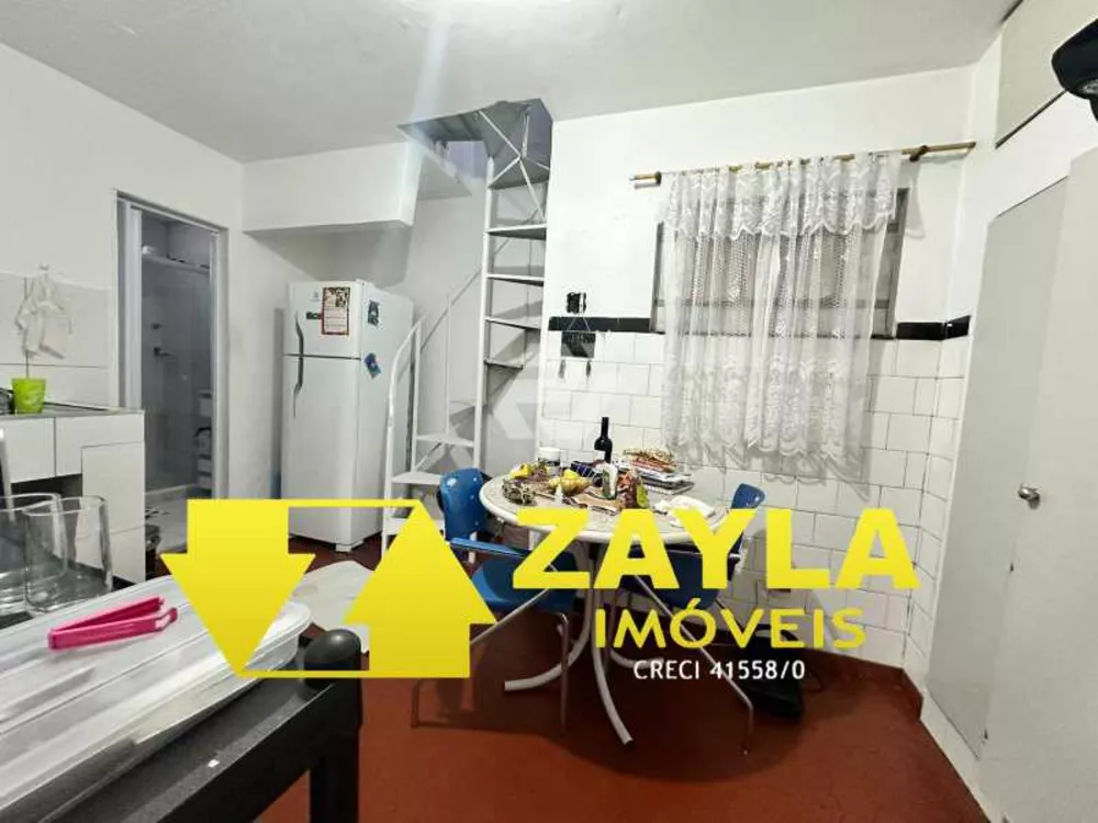 Casa, 6 quartos, 240 m² - Foto 4