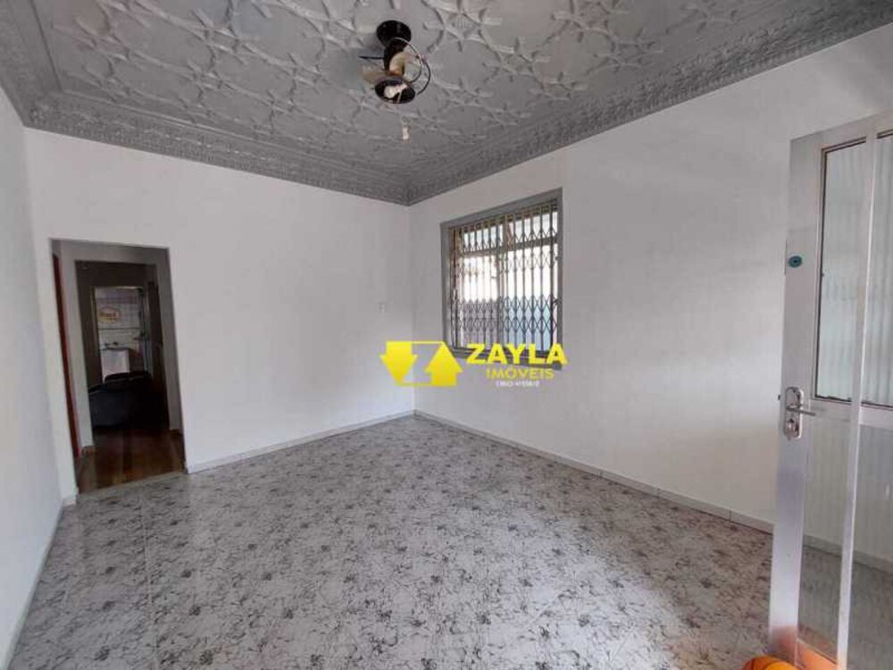 Casa à venda com 2 quartos, 100m² - Foto 7