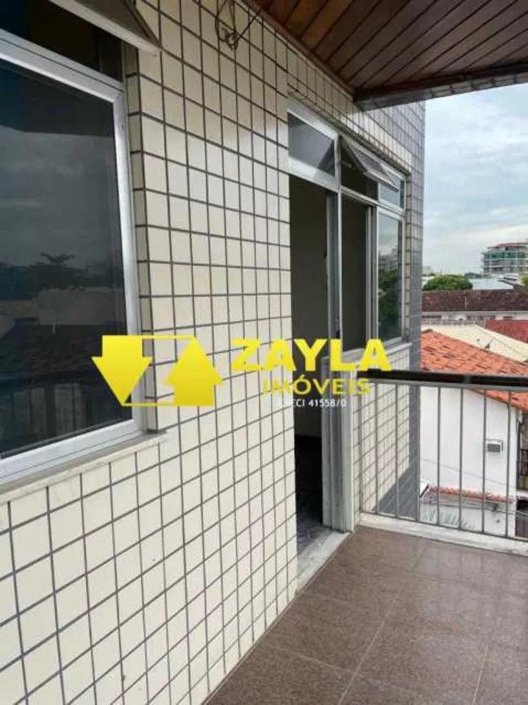 Apartamento à venda com 3 quartos, 127m² - Foto 3