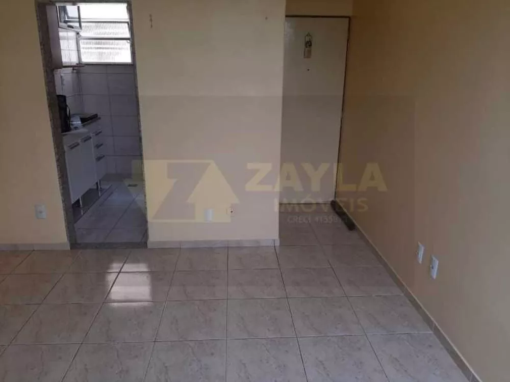 Apartamento à venda com 2 quartos, 56m² - Foto 2