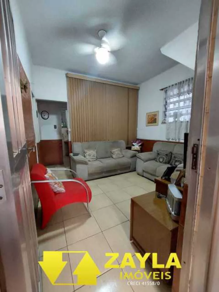 Casa, 2 quartos, 48 m² - Foto 2