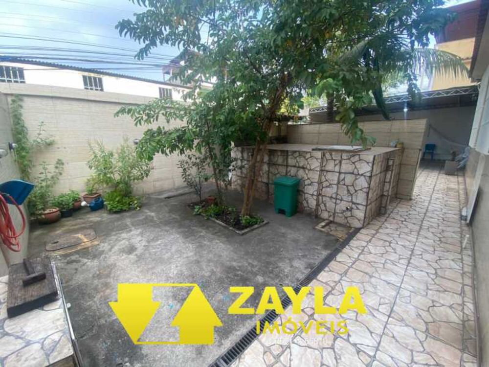 Casa à venda com 2 quartos, 215m² - Foto 17