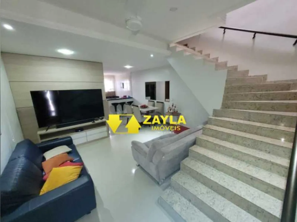 Casa, 3 quartos, 187 m² - Foto 1