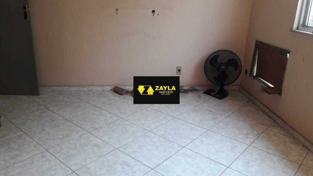 Casa à venda com 4 quartos, 160m² - Foto 4