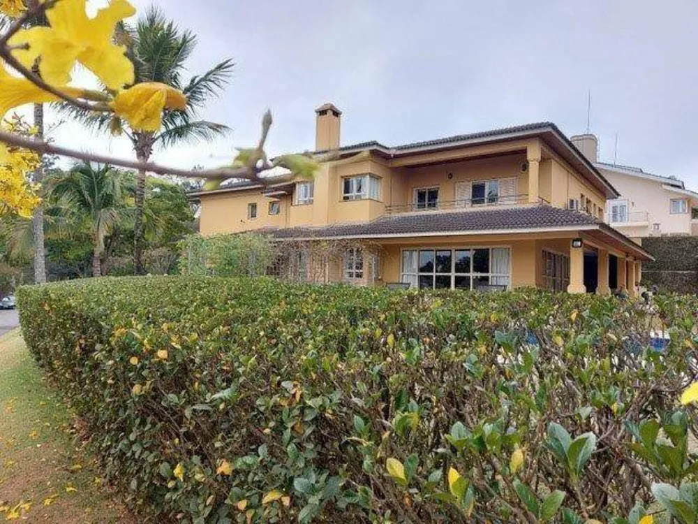 Casa à venda e aluguel com 5 quartos, 750m² - Foto 2