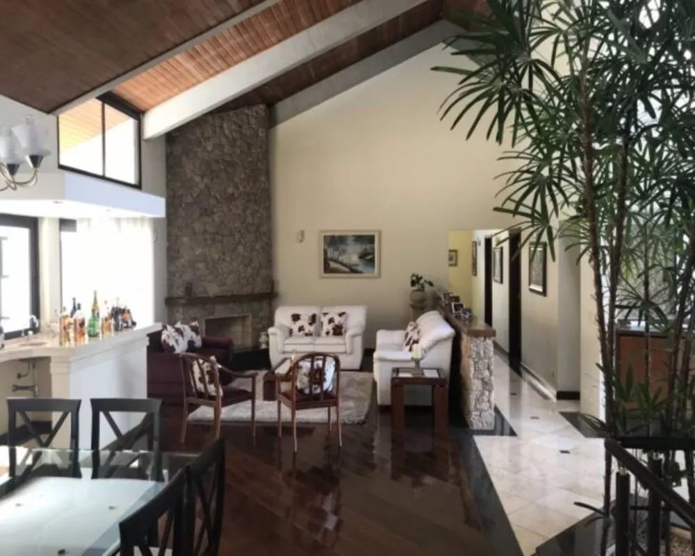 Casa à venda com 4 quartos, 620m² - Foto 5