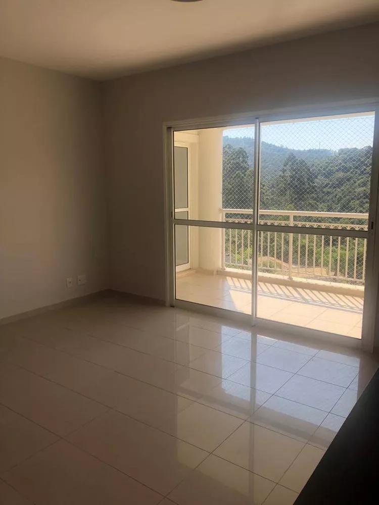 Apartamento à venda com 3 quartos, 110m² - Foto 2