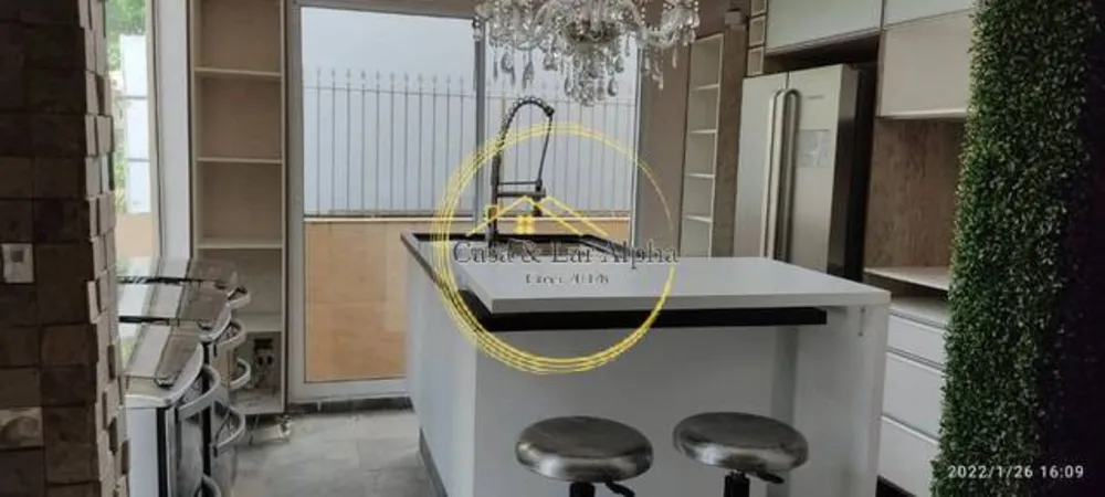 Casa, 4 quartos, 288 m² - Foto 2