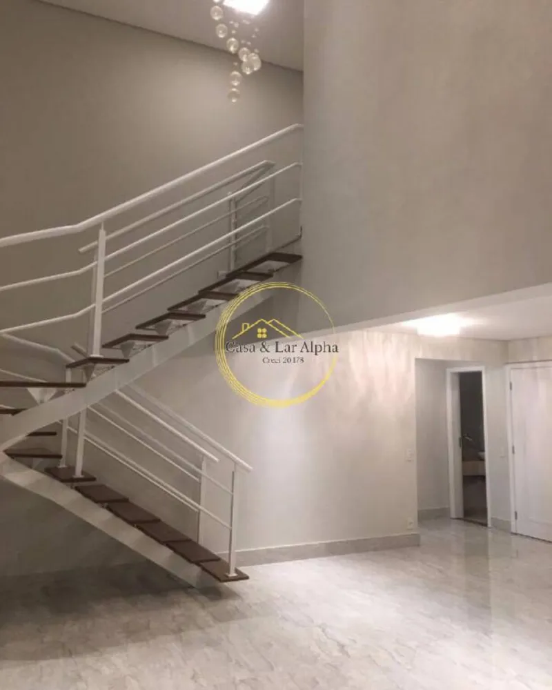 Apartamento, 3 quartos, 220 m² - Foto 1