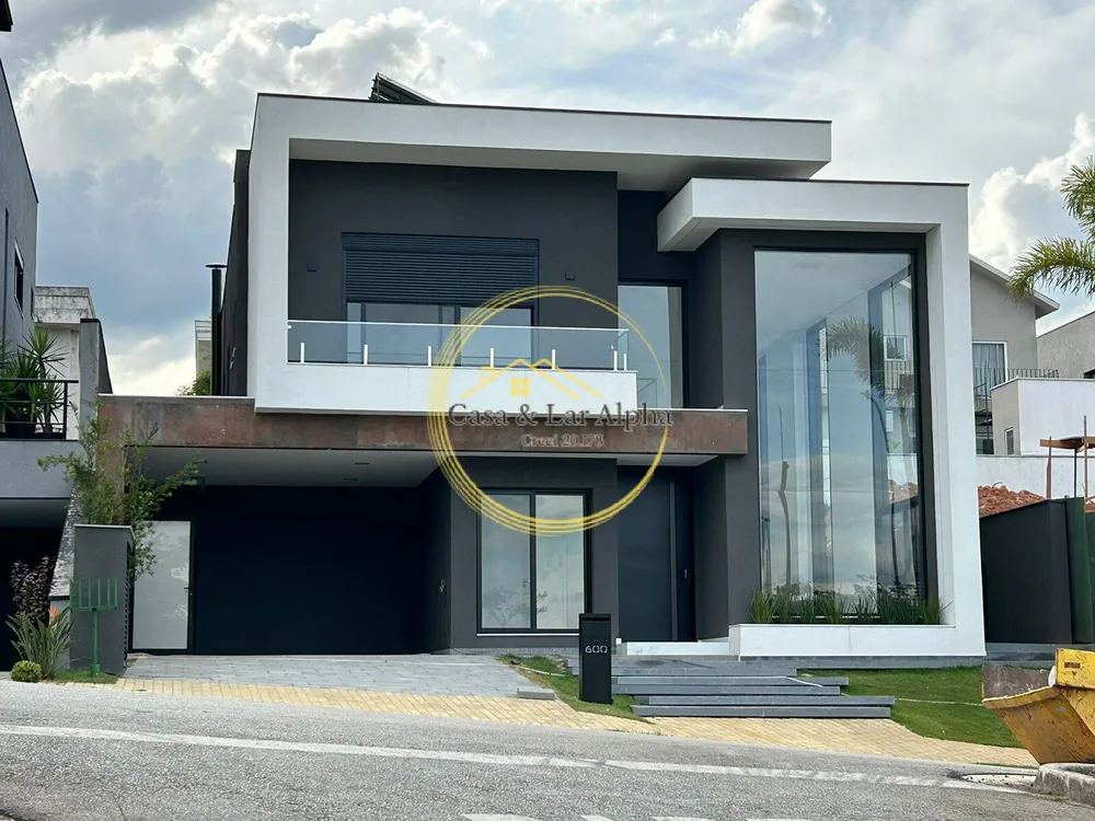 Casa, 4 quartos, 356 m² - Foto 1