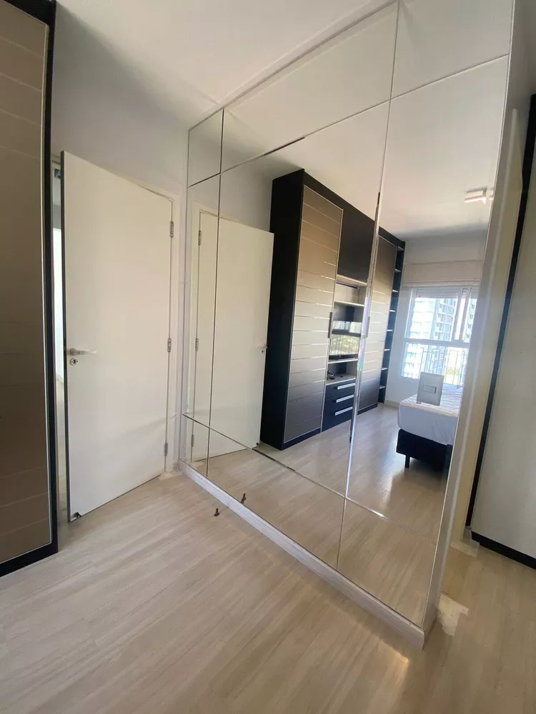 Apartamento à venda com 2 quartos, 90m² - Foto 2