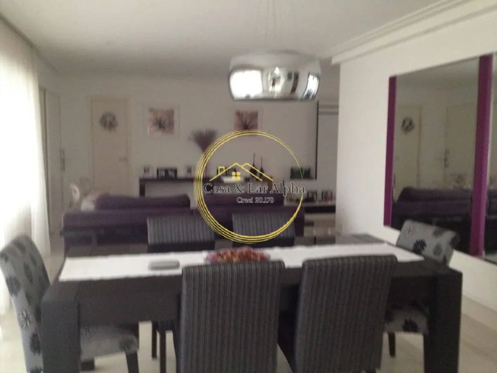 Apartamento, 3 quartos, 196 m² - Foto 2