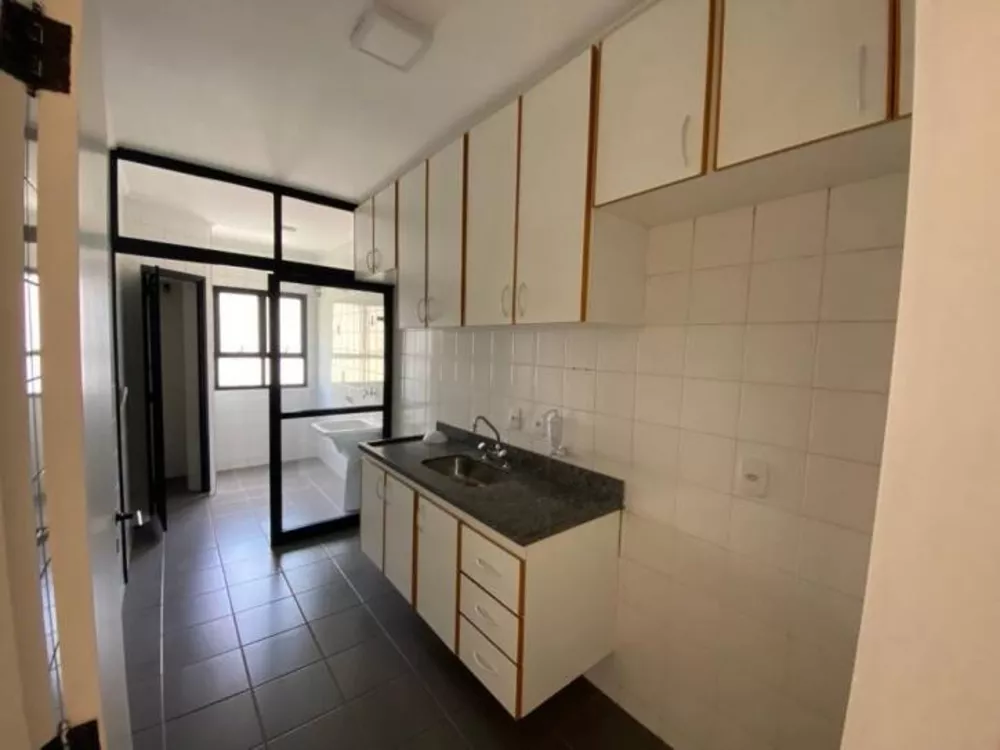 Apartamento para alugar com 3 quartos, 80m² - Foto 5