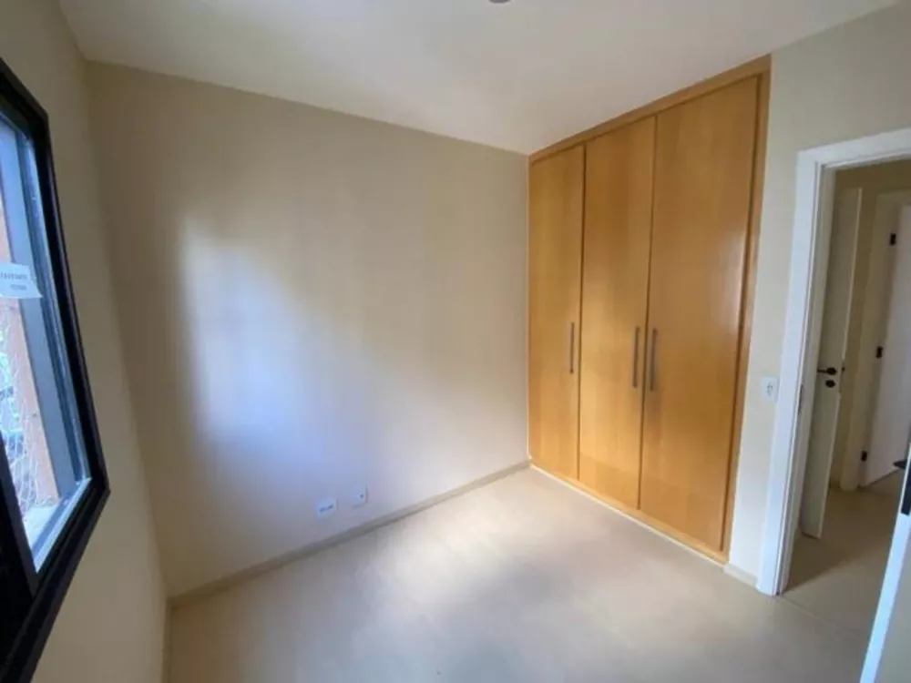 Apartamento para alugar com 3 quartos, 80m² - Foto 12