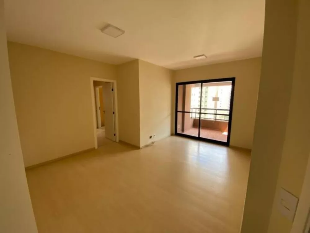 Apartamento para alugar com 3 quartos, 80m² - Foto 3