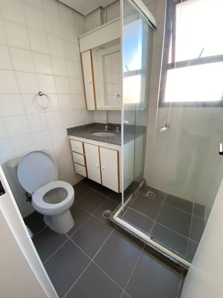 Apartamento para alugar com 3 quartos, 80m² - Foto 8