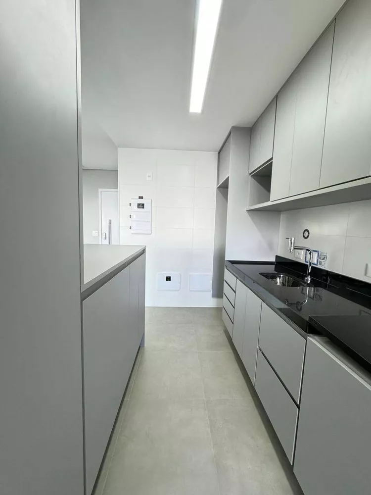 Apartamento à venda com 2 quartos, 95m² - Foto 8