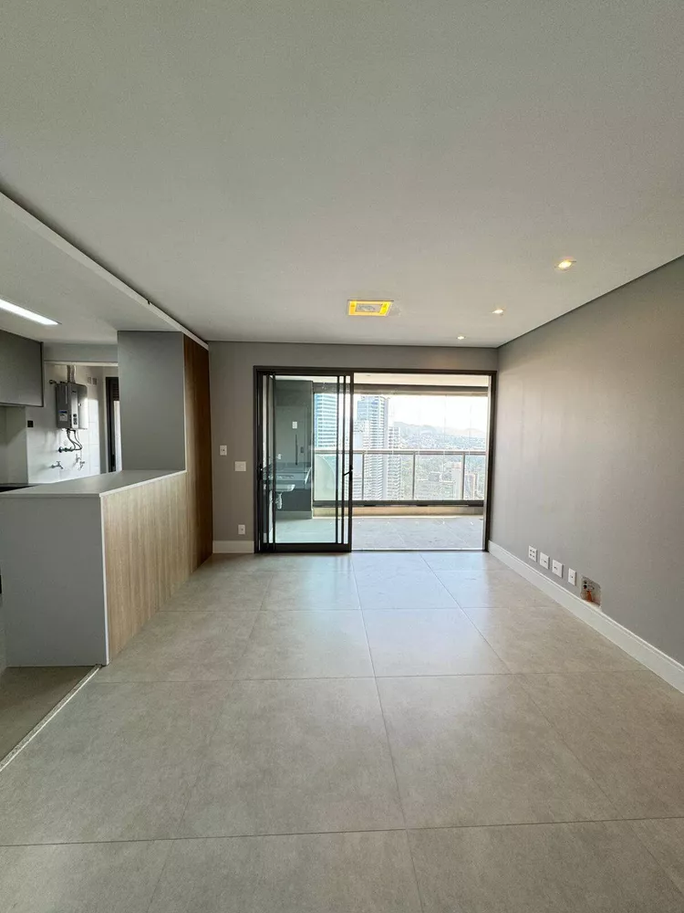 Apartamento à venda com 2 quartos, 95m² - Foto 6