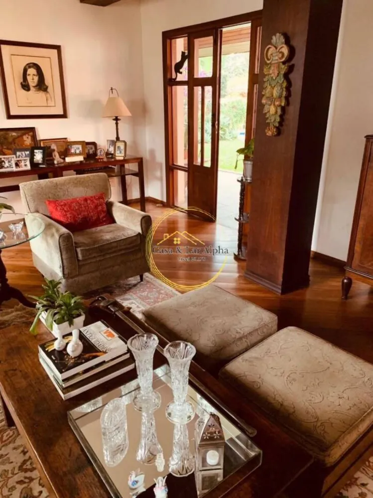 Casa, 4 quartos, 620 m² - Foto 1