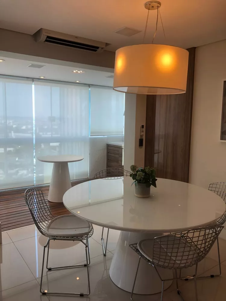 Apartamento à venda e aluguel com 3 quartos, 252m² - Foto 2