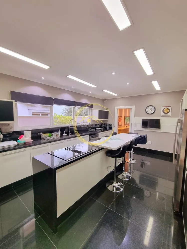 Casa, 3 quartos, 548 m² - Foto 1