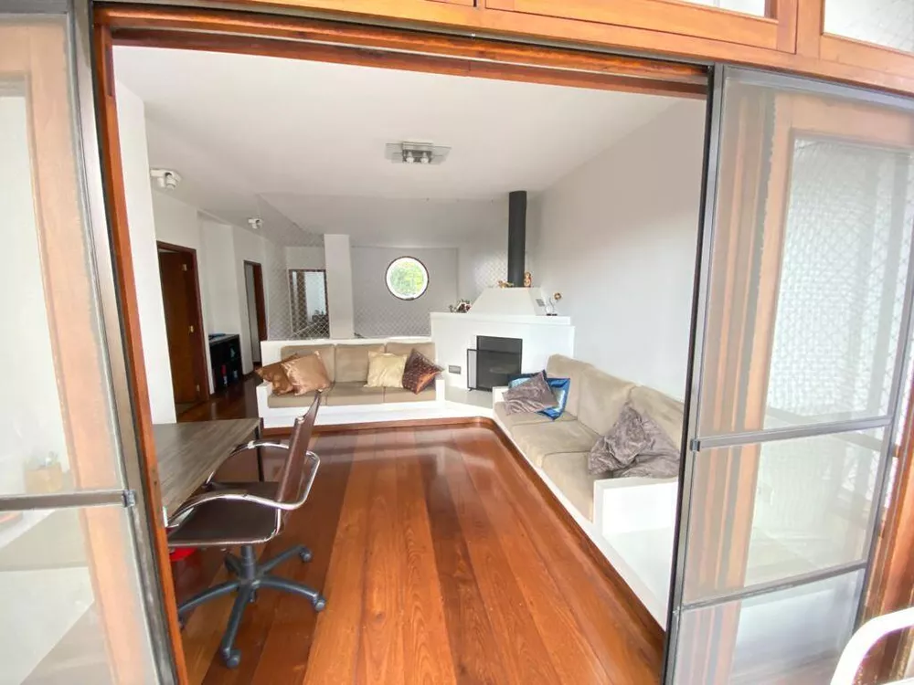 Casa à venda com 4 quartos, 360m² - Foto 6