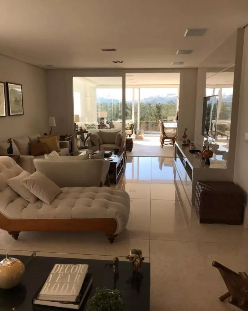 Casa à venda com 5 quartos, 450m² - Foto 4