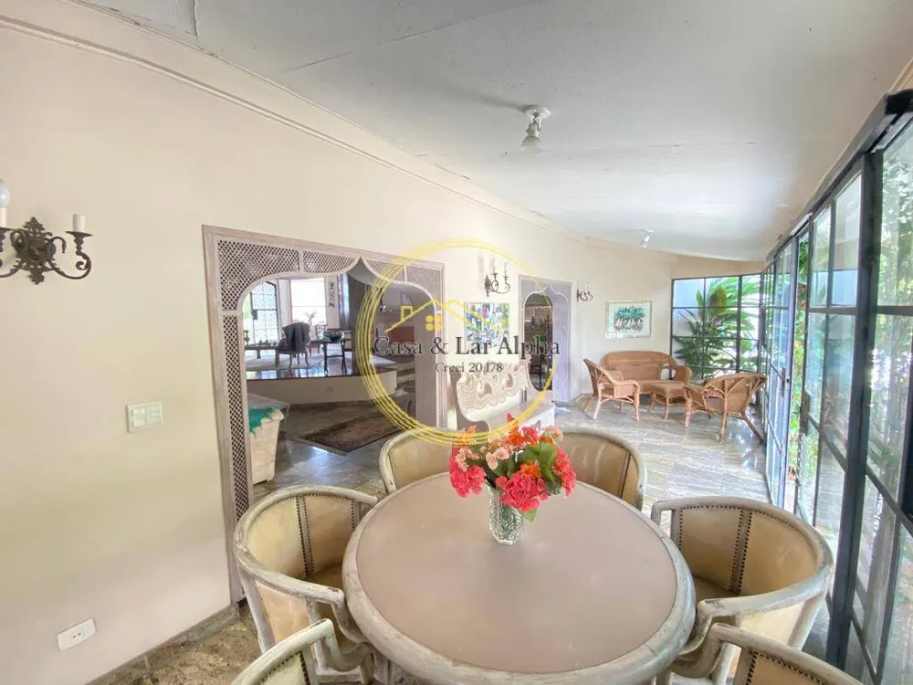 Casa, 4 quartos, 550 m² - Foto 1