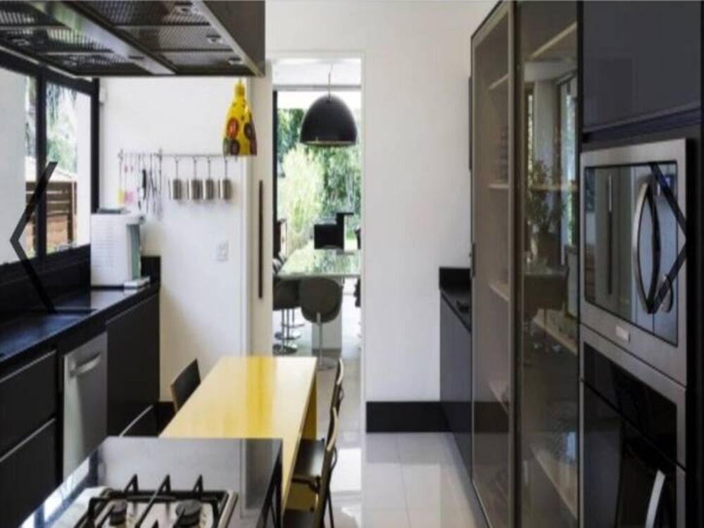 Casa à venda com 5 quartos, 620m² - Foto 4