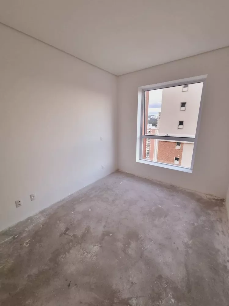 Apartamento à venda com 1 quarto, 55m² - Foto 4