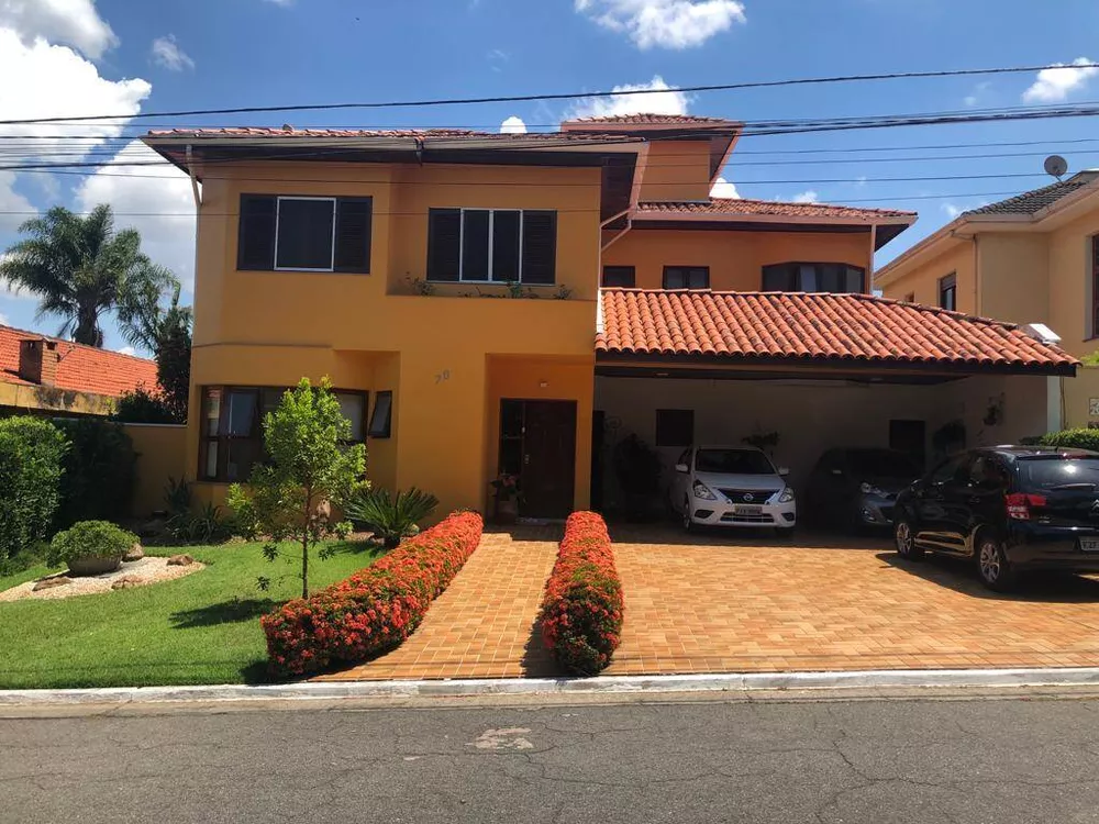 Casa à venda com 4 quartos, 346m² - Foto 1