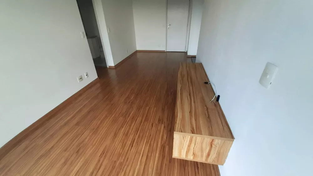 Apartamento à venda com 1 quarto, 72m² - Foto 3