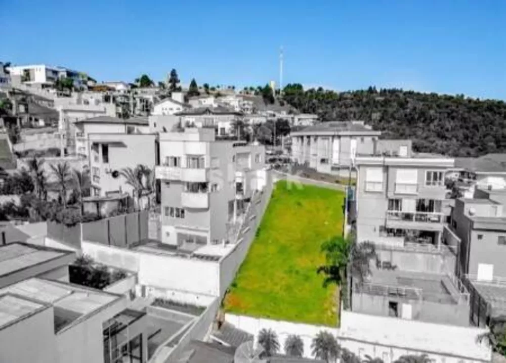 Terreno à venda, 360m² - Foto 1