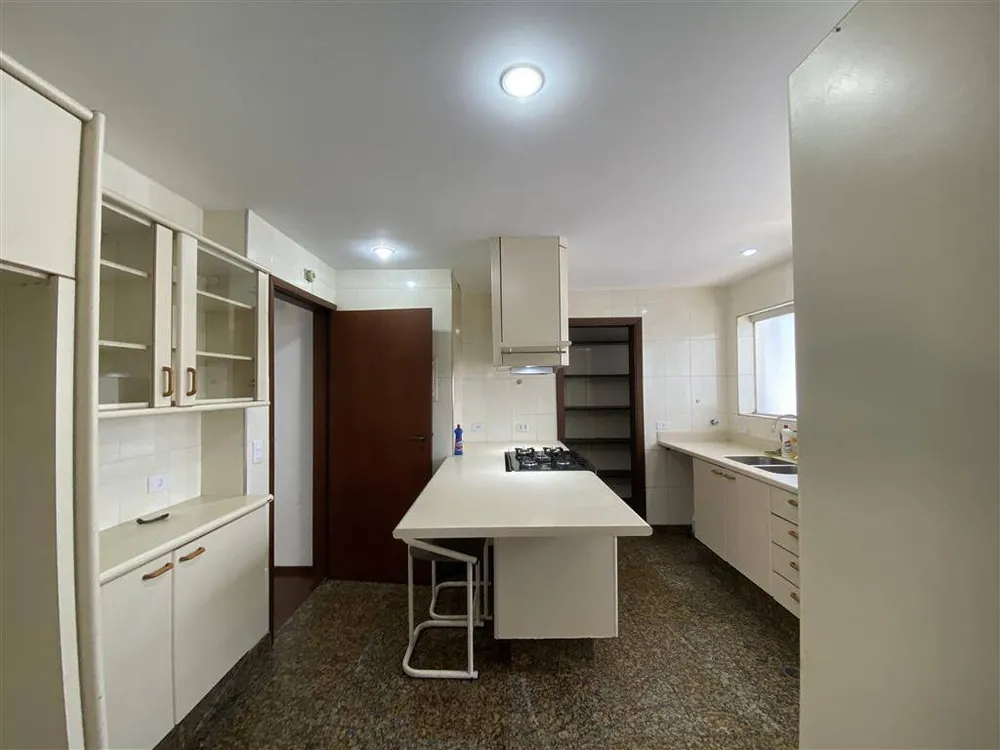 Casa, 3 quartos, 318 m² - Foto 6