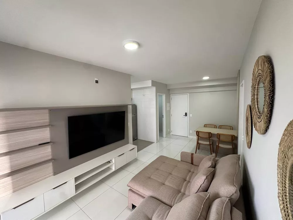 Apartamento para alugar com 1 quarto, 52m² - Foto 2