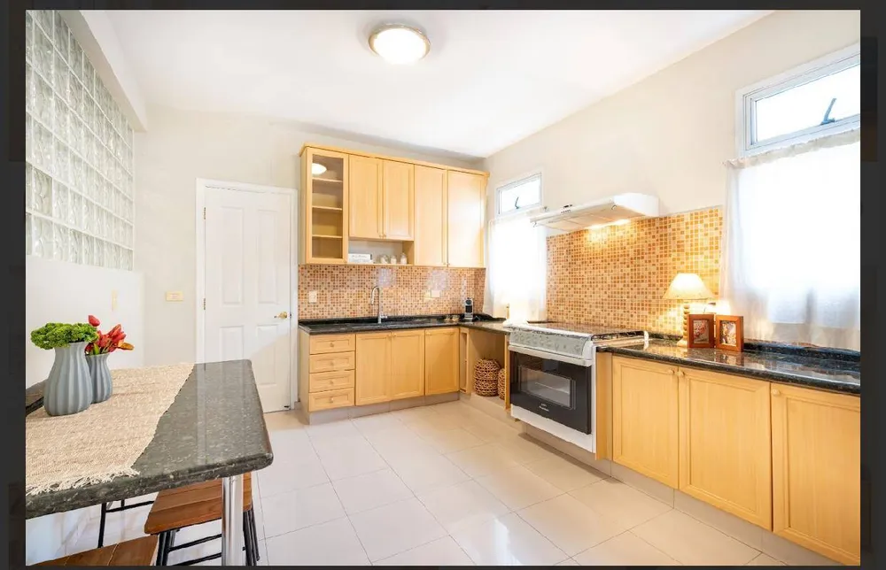 Casa, 4 quartos, 325 m² - Foto 6