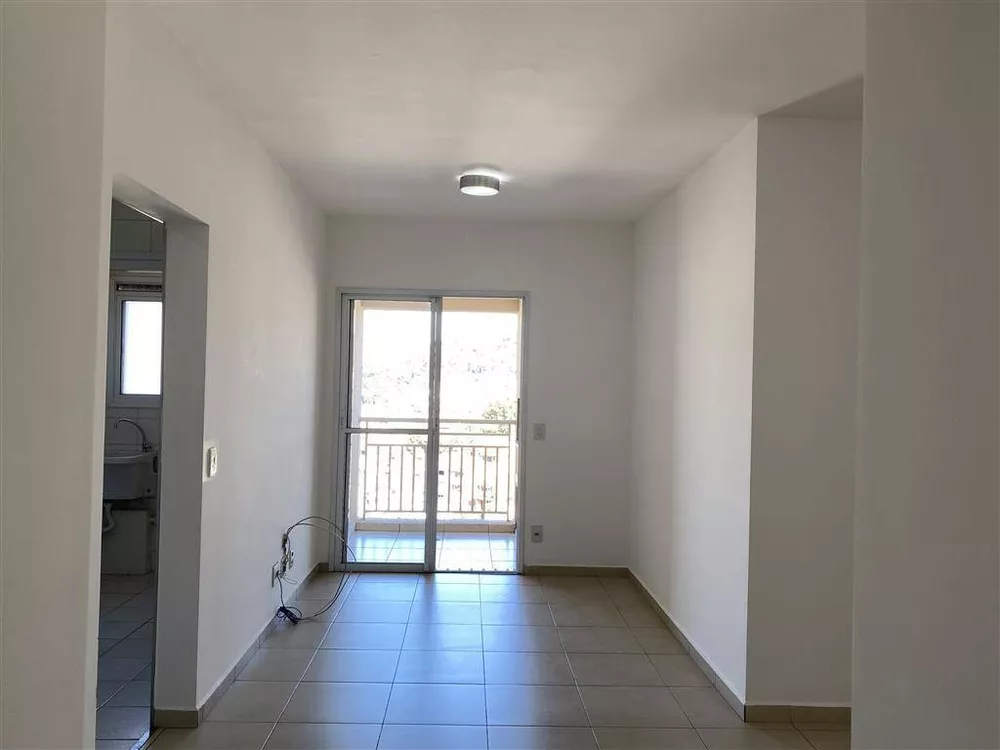 Apartamento à venda com 3 quartos, 212m² - Foto 6