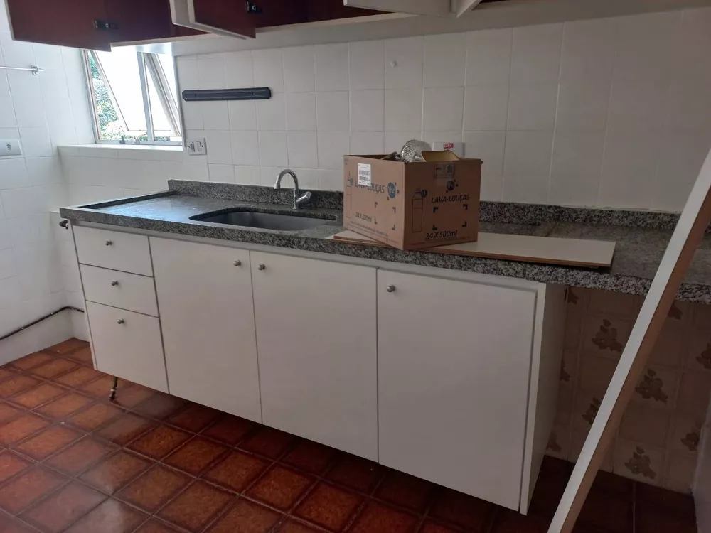 Apartamento para alugar com 3 quartos, 95m² - Foto 3