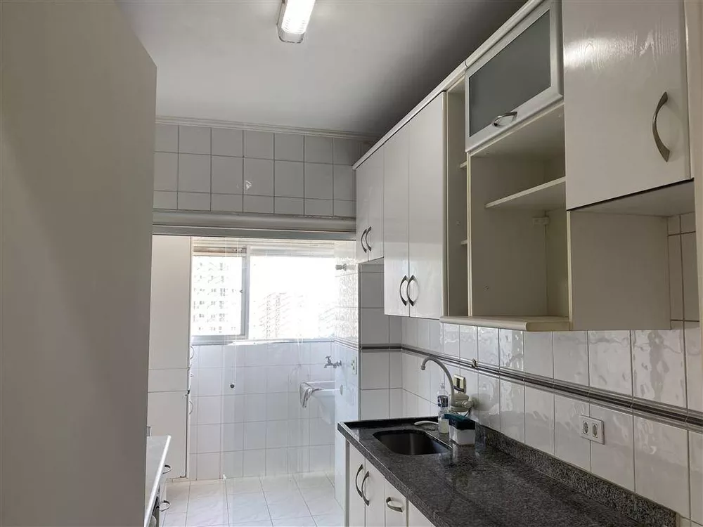 Apartamento para alugar com 2 quartos, 58m² - Foto 7