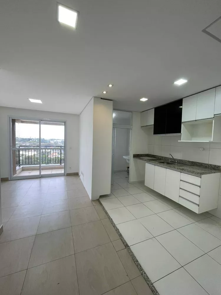 Apartamento para alugar com 3 quartos, 69m² - Foto 4