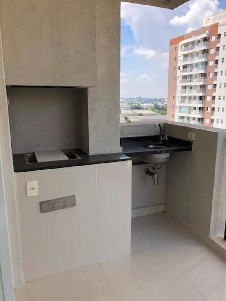 Apartamento para alugar com 3 quartos, 84m² - Foto 4