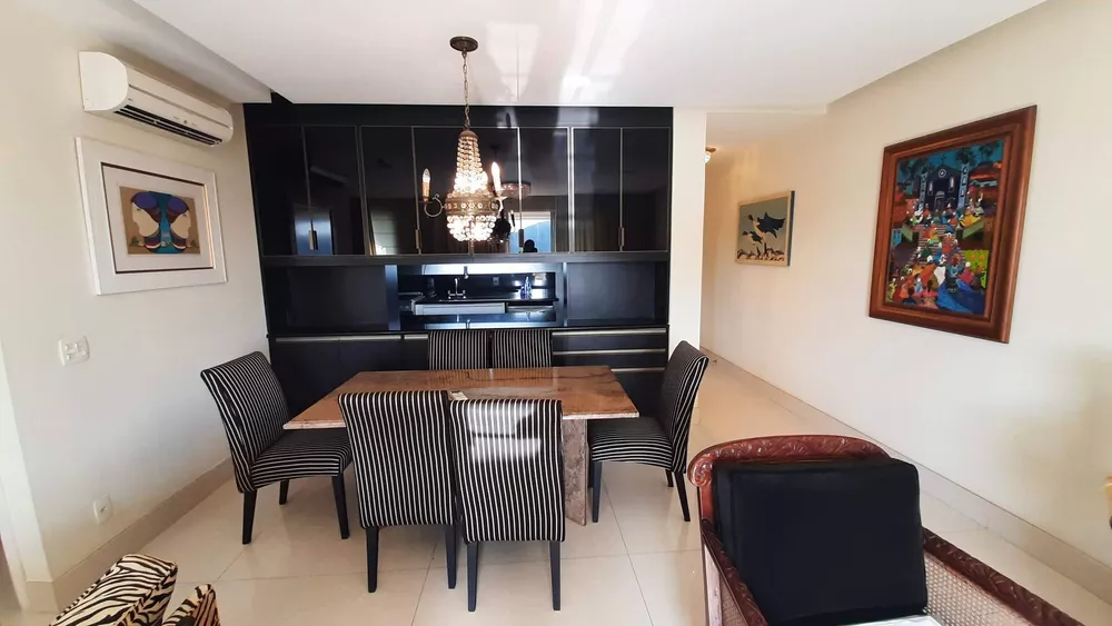 Apartamento para alugar com 3 quartos, 123m² - Foto 1