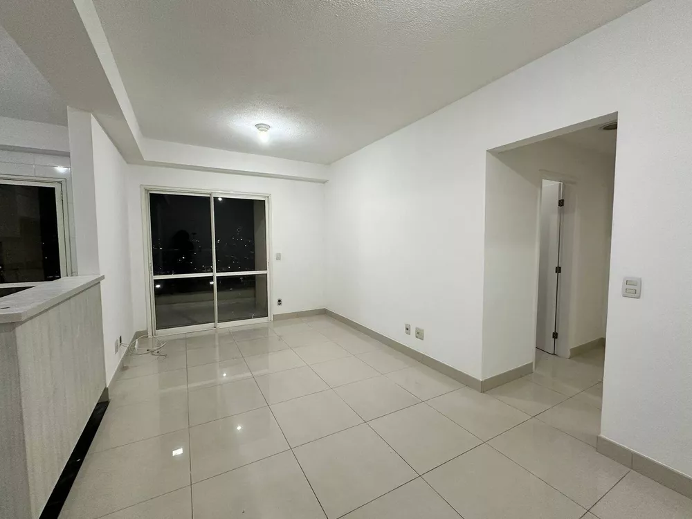 Apartamento para alugar com 2 quartos, 94m² - Foto 4