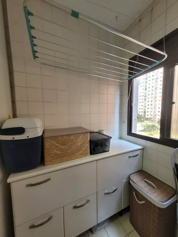 Apartamento à venda com 3 quartos, 80m² - Foto 3