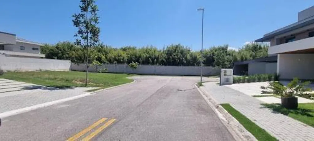 Loteamento e Condomínio, 729 m² - Foto 1