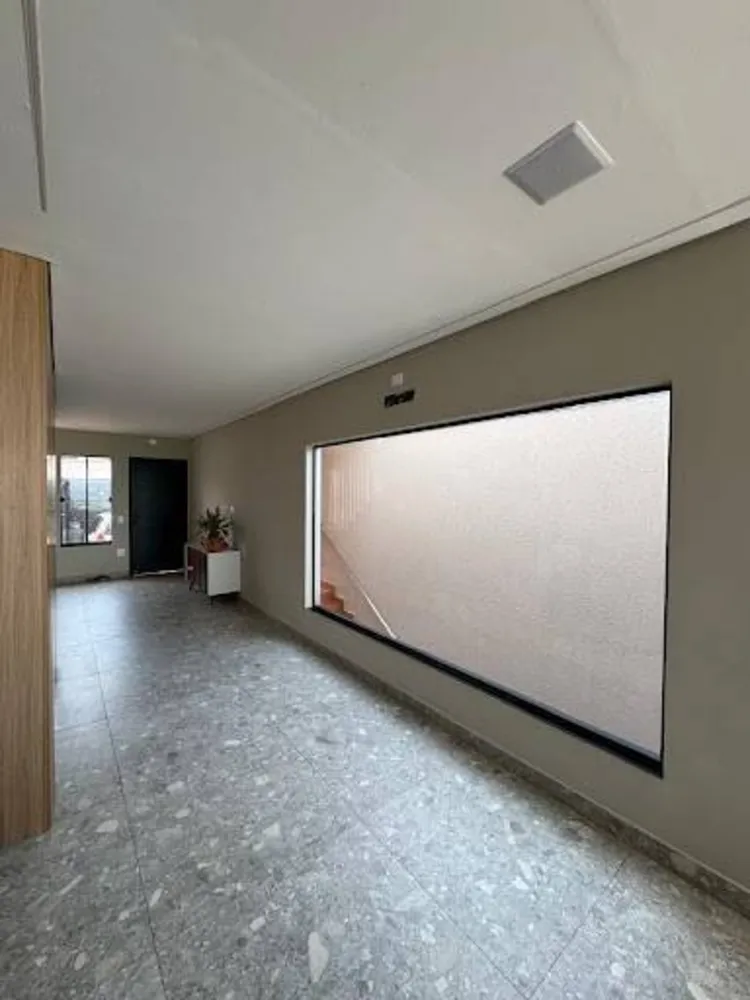 Casa, 3 quartos, 180 m² - Foto 1