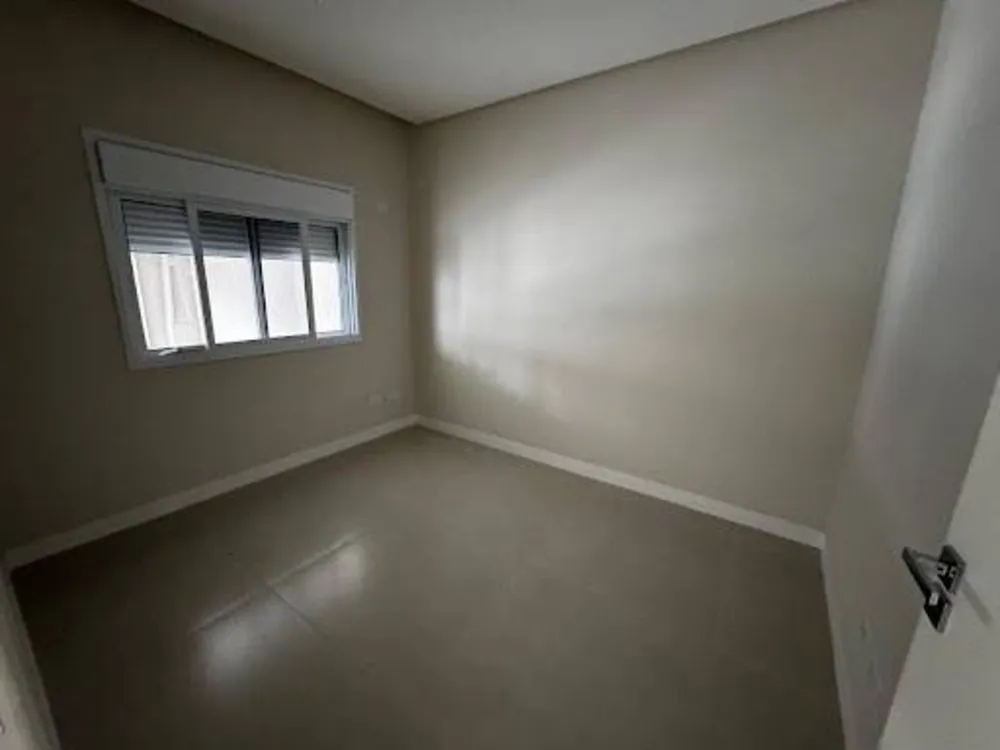 Casa, 3 quartos, 175 m² - Foto 2